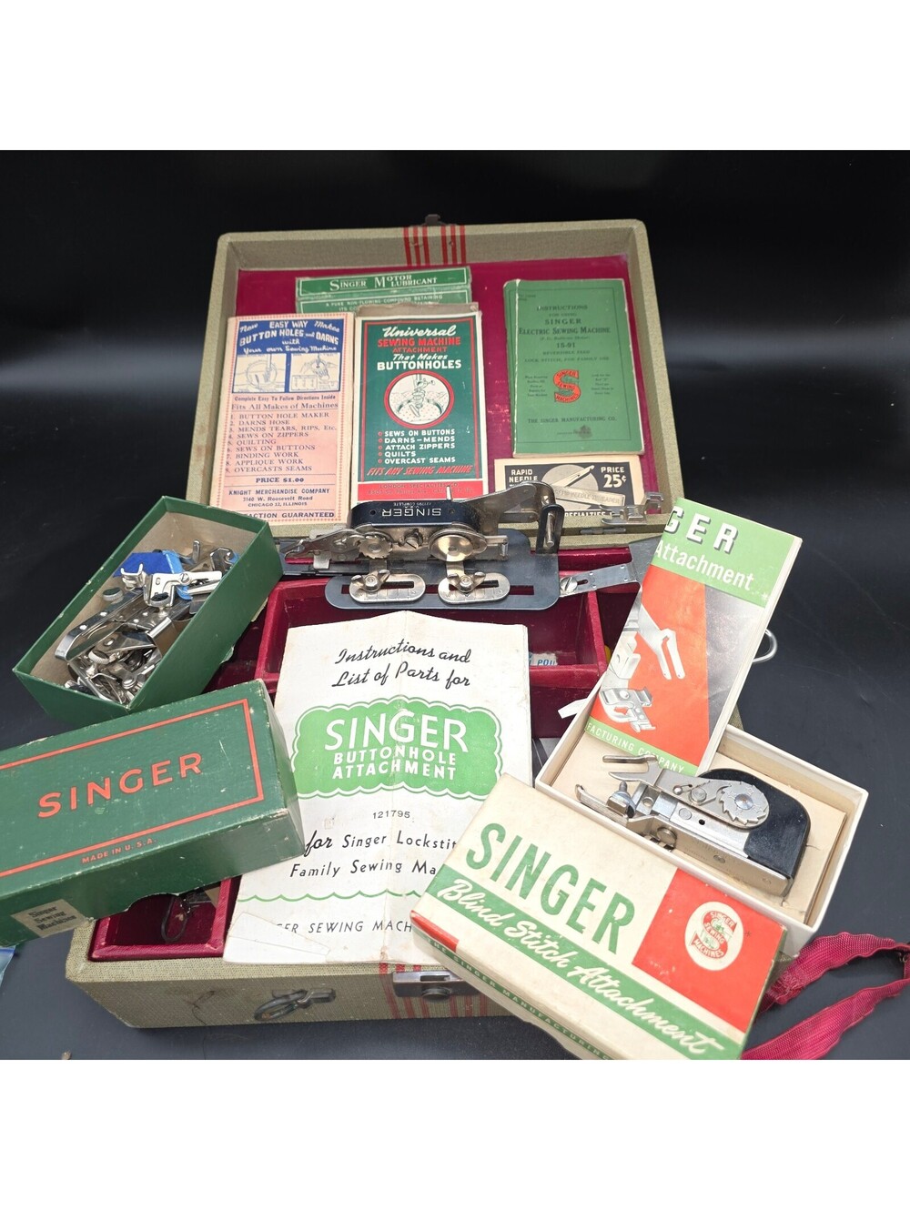 Vintage Singer Sewing Machine Attachments Lot w/ Deluxe Tweed Case - Low Shank